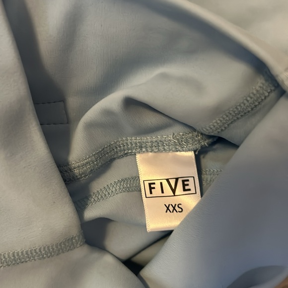 FIVE DANCE WEAR shorts AXSS 🩵🌟 - Picture 3 of 3